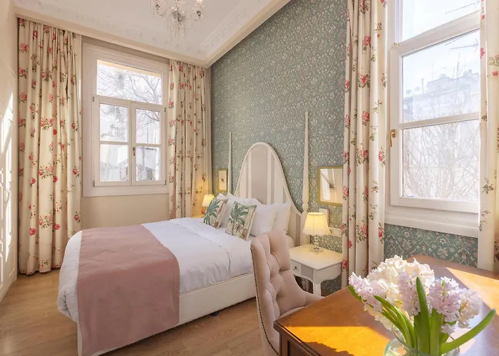 Gatto Perso Luxury Studio Apartments